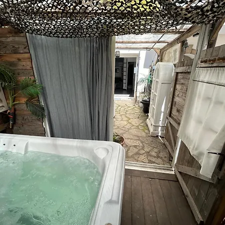 Montana Sur Agde, Avec Option Jacuzzi à 30e Par Jour Apartamento *
